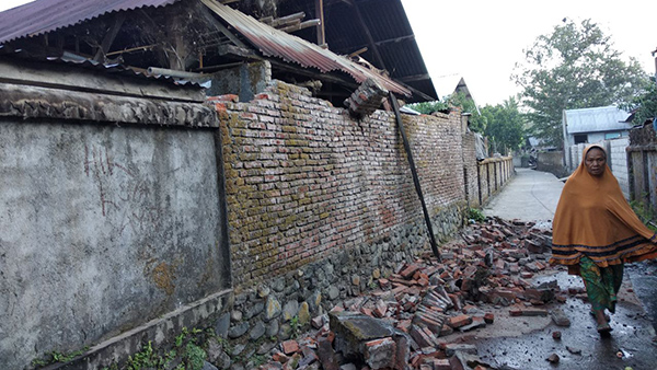 Gempa Bumi Di Lombok 5