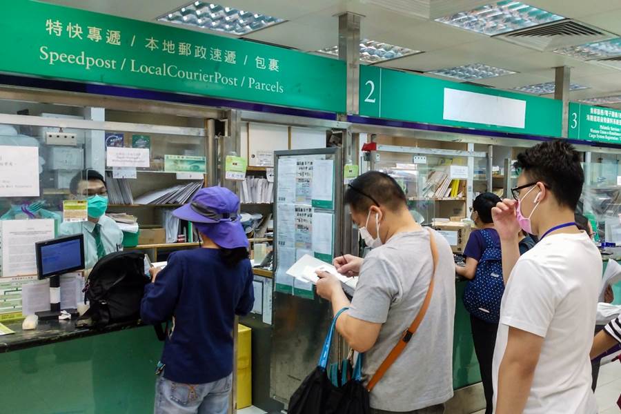 Feature Image Pernah Dikirimi Masker Saat Krisis, Warga Hong Kong Membalas Mengirimkan Masker ke Rekan Mereka di Luar Negeri (Foto SCMP)