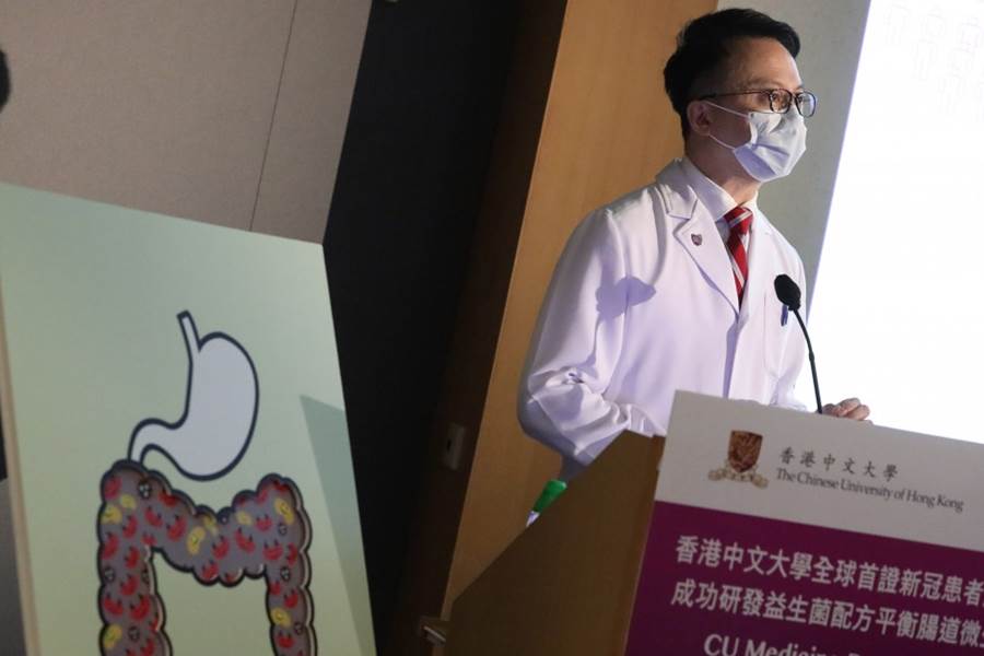 Paul Chan, ketua Departemen Mikrobiologi Chinese University of Hong Kong (Foto SCMP)