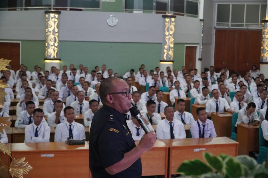 Bea Cukai bersama BP2MI gelar orientasi pra pemberangkatan kepada calon pekerja migran Indonesia di Sidoarjo dan Depok [Foto dok. Bea Cukai]